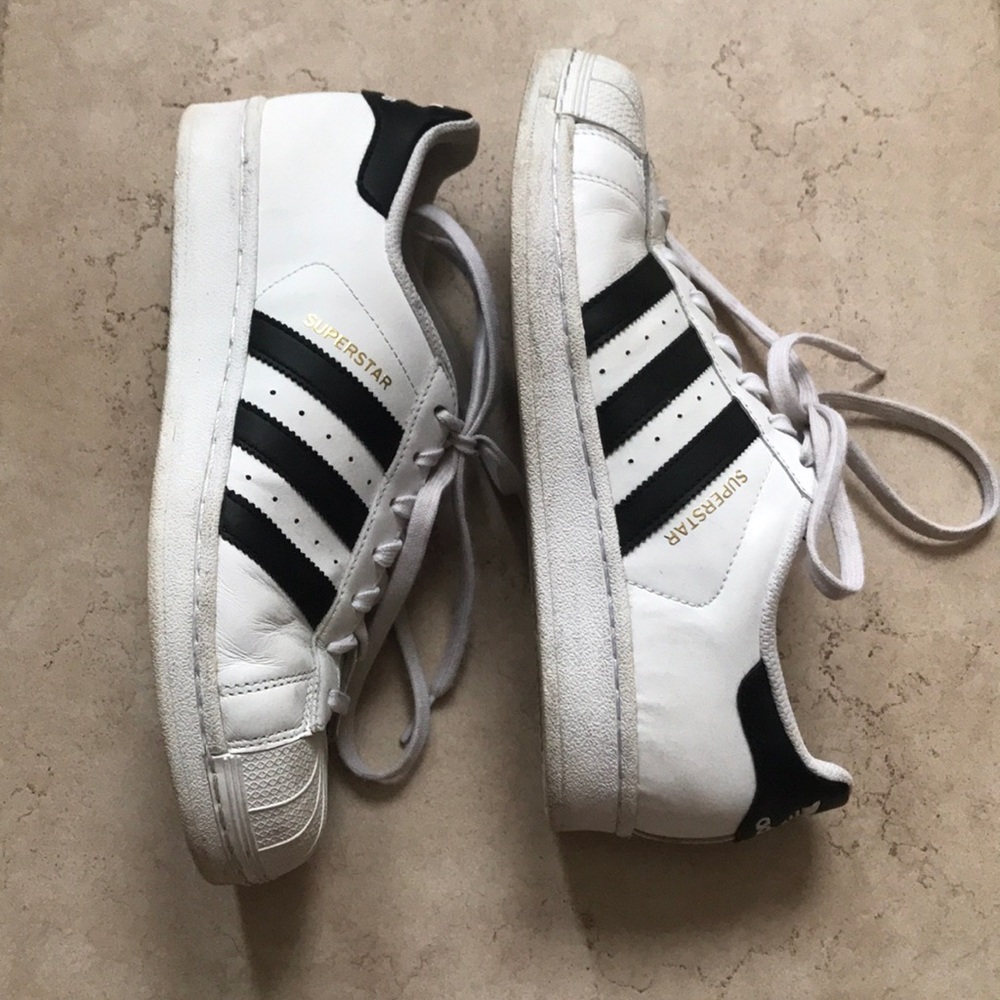 Adidas Superstar Sneakers